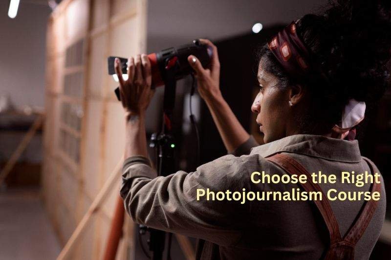 Read more about the article How to Choose the Right Photojournalism Course in Kolkata