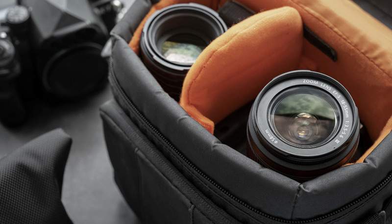 You are currently viewing Essential Gear Checklist for Aspiring Photographers: Cameras, Lenses, and Lighting You Actually Need