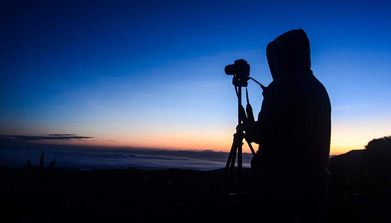 Read more about the article Low Light Photography Tips for Beginners