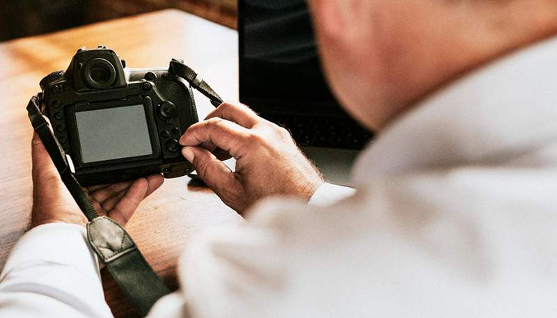 Read more about the article How to Use Manual Mode Confidently: A Beginner’s Step-by-Step Guide