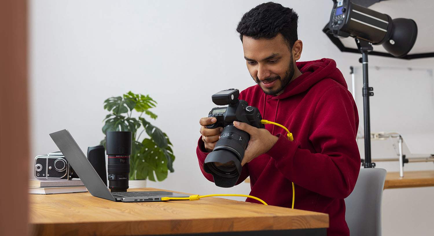 You are currently viewing 5 Composition Secrets to Make Your DSLR Photos Look Professional Instantly